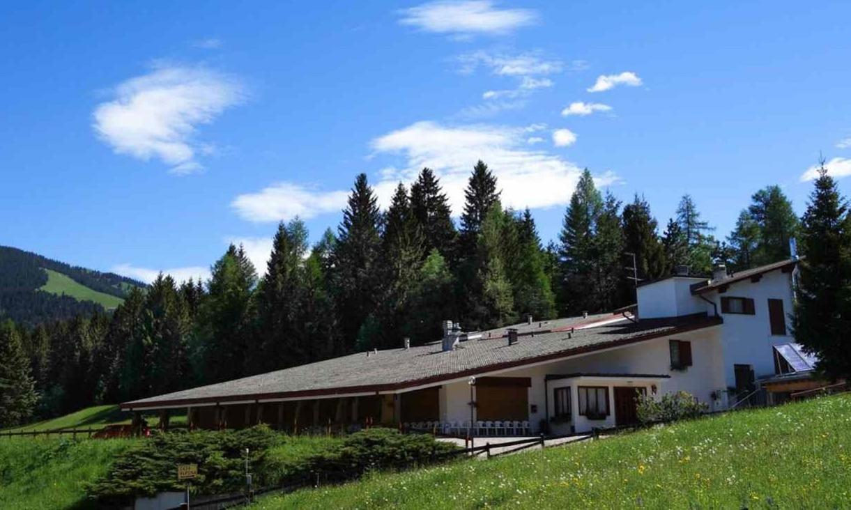 Hotel Casa Alpina Folgaria Esterno foto